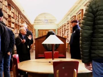 [𝗩𝗶𝗲 𝗱𝗲 𝗹𝗮 𝗟𝗶𝗴𝘂𝗲]
𝘙𝘦𝘷𝘦𝘯𝘦𝘻 𝘢𝘷𝘦𝘤 𝘯𝘰𝘶𝘴 𝘴𝘶𝘳 𝘯𝘰𝘵𝘳𝘦 𝘤𝘰𝘮𝘪𝘵𝘦́ 𝘥𝘪𝘳𝘦𝘤𝘵𝘦𝘶𝘳 𝘥𝘶  2 𝘥𝘦́𝘤𝘦𝘮𝘣𝘳𝘦 𝘥𝘦𝘳𝘯𝘪𝘦𝘳, 𝘢𝘶 𝘗𝘳𝘺𝘵𝘢𝘯𝘦́𝘦 𝘗𝘳𝘺𝘵𝘢𝘯𝘦́𝘦 𝘯𝘢𝘵𝘪𝘰𝘯𝘢𝘭 𝘮𝘪𝘭𝘪𝘵𝘢𝘪𝘳𝘦 𝘥𝘦 𝘭𝘢 𝘍𝘭𝘦̀𝘤𝘩𝘦. 

📜 Nous...